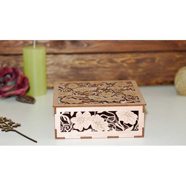 Wooden box, Small wooden box with lid, Small wooden box
