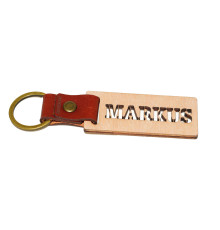 Key ring in leather and wood